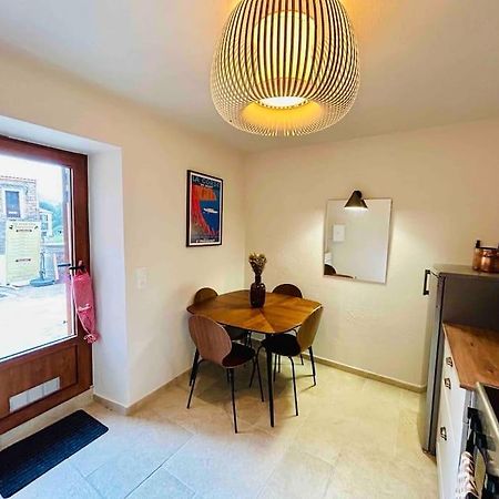 Charmant Petit Appartement Place De L Eglise Piana  Exterior foto